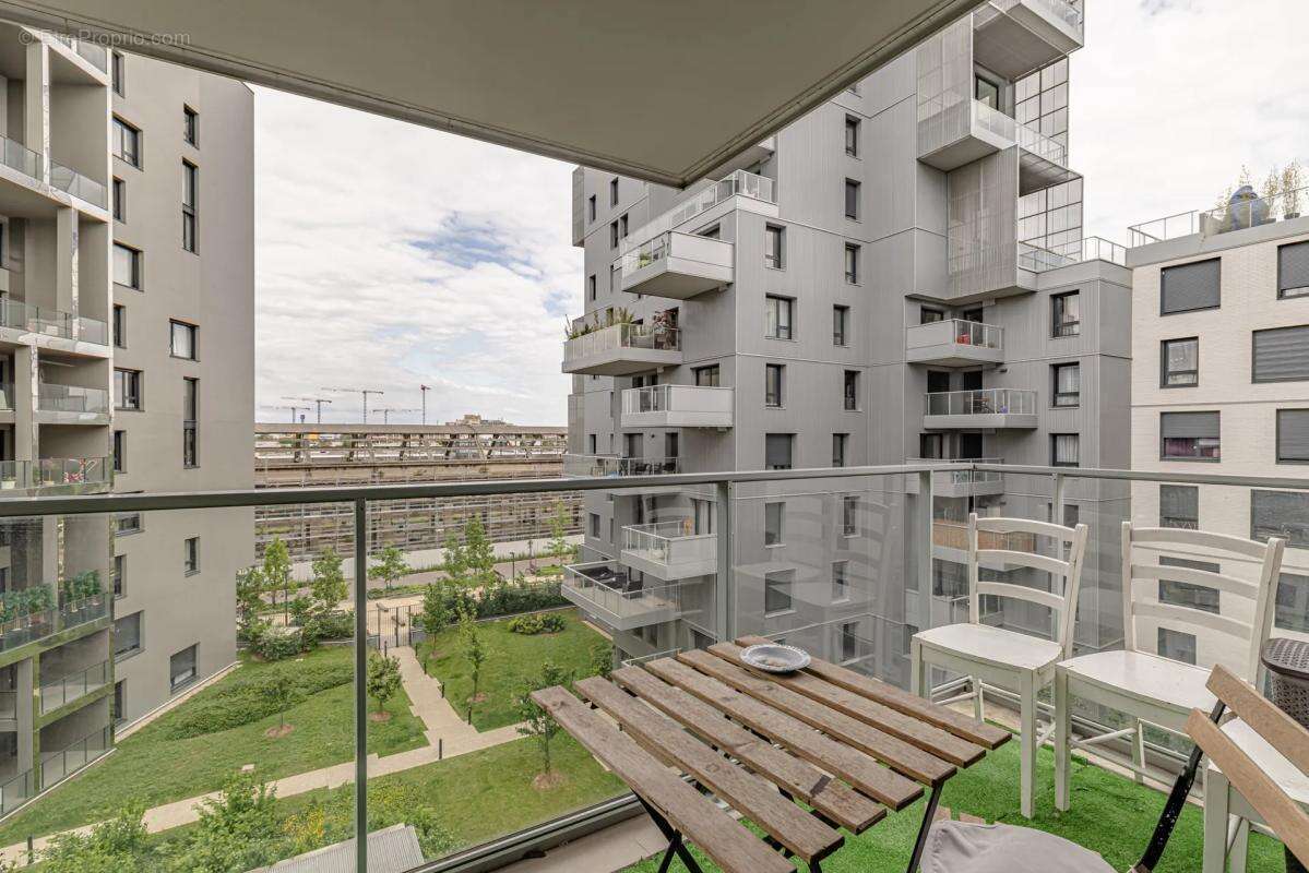 Appartement à ASNIERES-SUR-SEINE