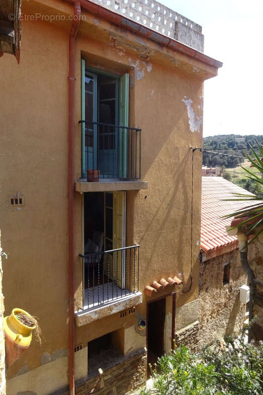 maison en pierres OMS village - photo 16