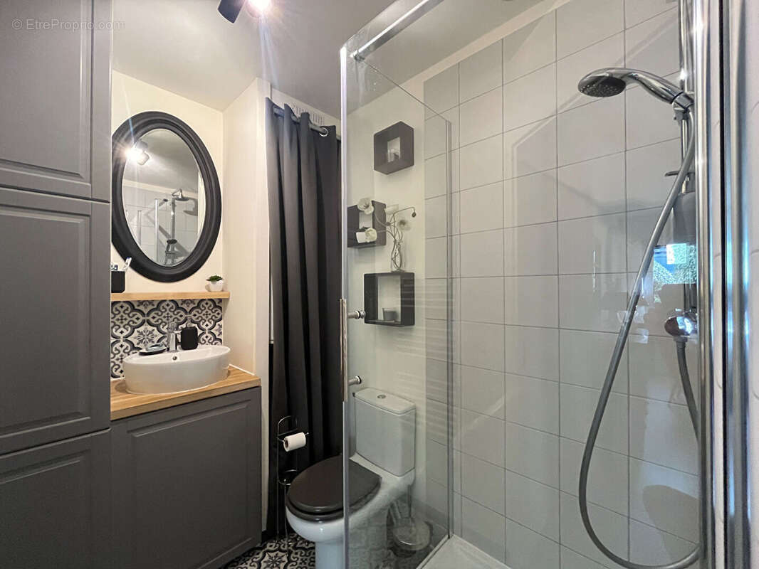Appartement Suresnes / 2 pièces 35 m2 /  En parfait état et idéalement situé - photo 9