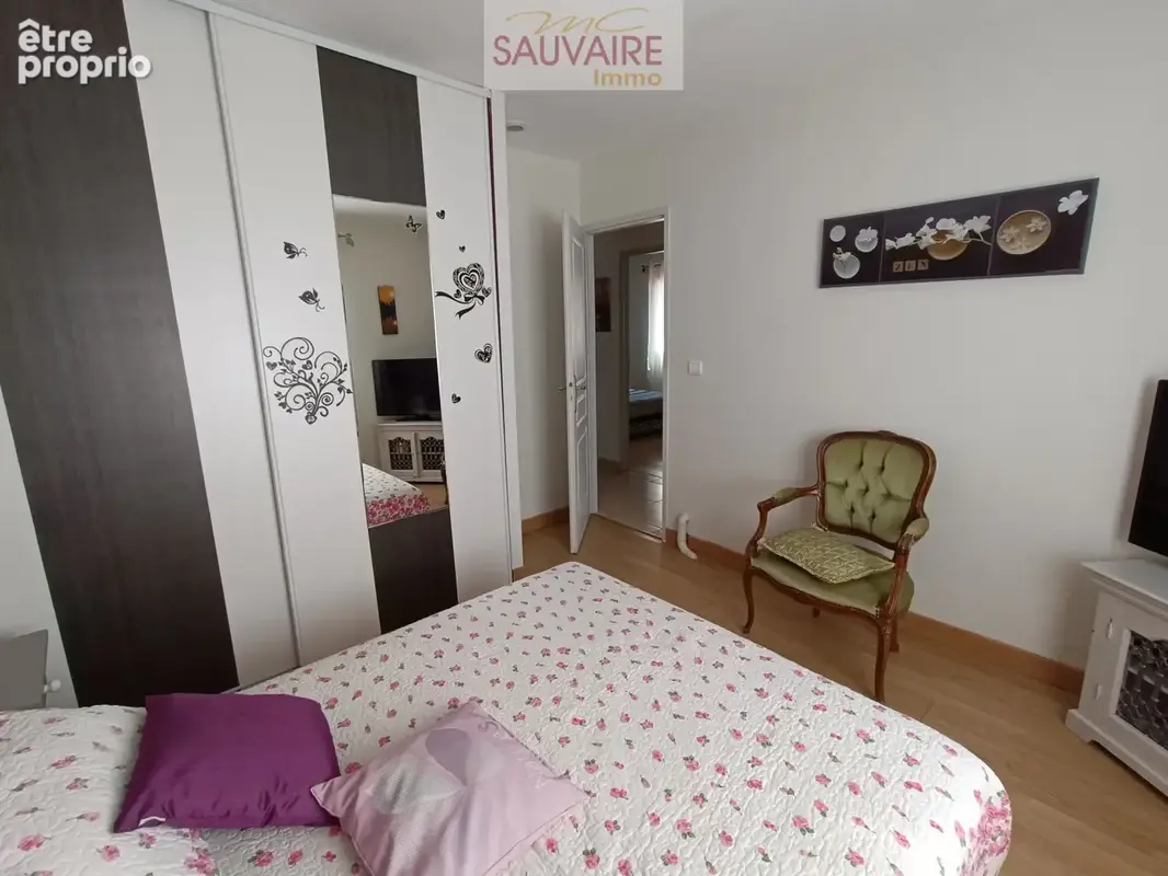 Belle villa 4 faces avec piscine de 145 m2 habitable dans un quartier résidentiel - photo 20