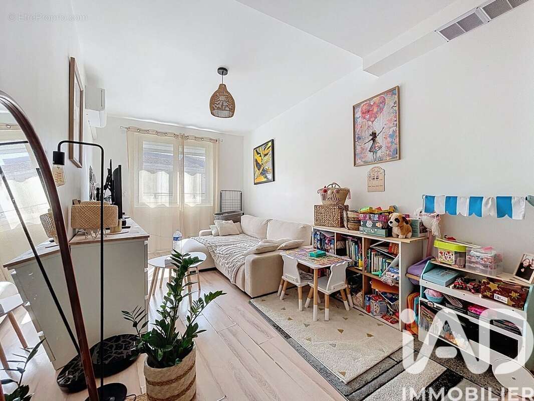 Photo 5 - Maison à SAINT-LAURENT-DE-LA-SALANQUE