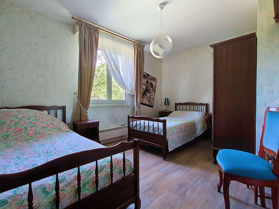 Maison à SAINTE-SOULLE