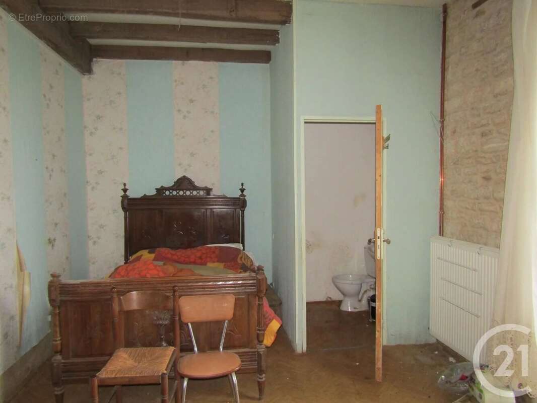 Maison à PAIZAY-LE-TORT