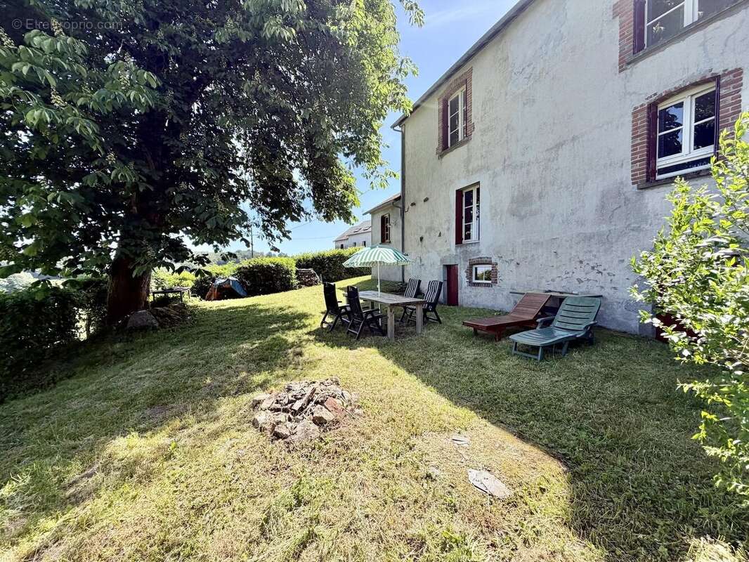 Maison indépendante à vendre avec une vue magnifique près du Lac des Settons - photo 23