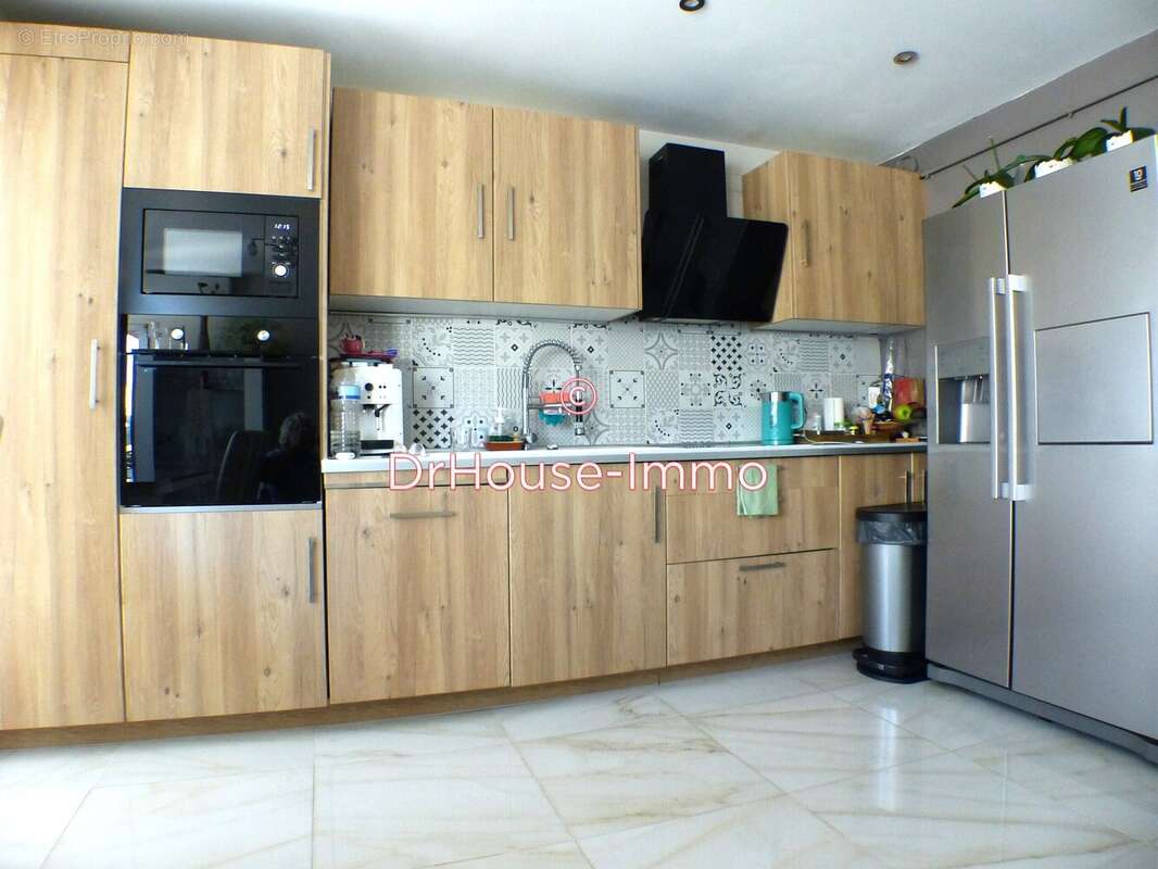 Appartement à MARSEILLE-13E