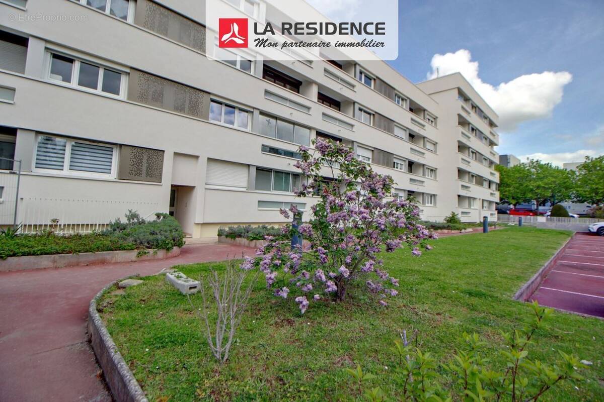 Appartement à PLAISIR
