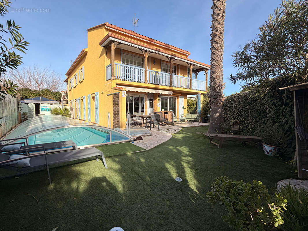 Maison à CANET-EN-ROUSSILLON