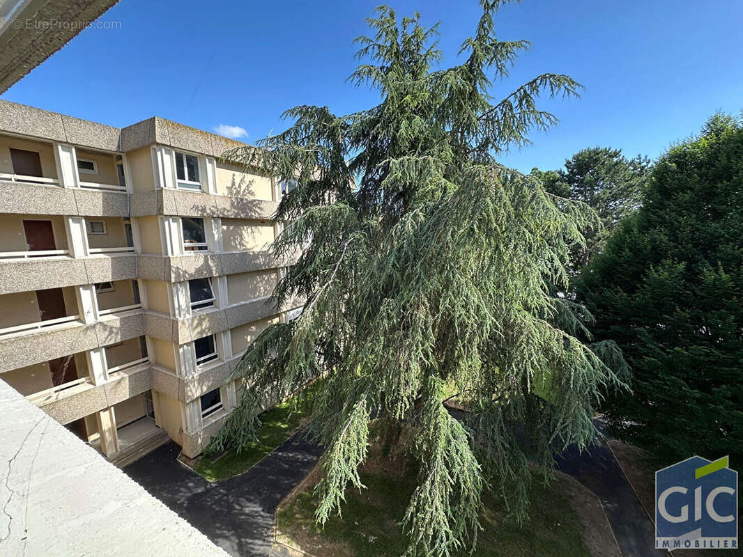 Appartement à HEROUVILLE-SAINT-CLAIR