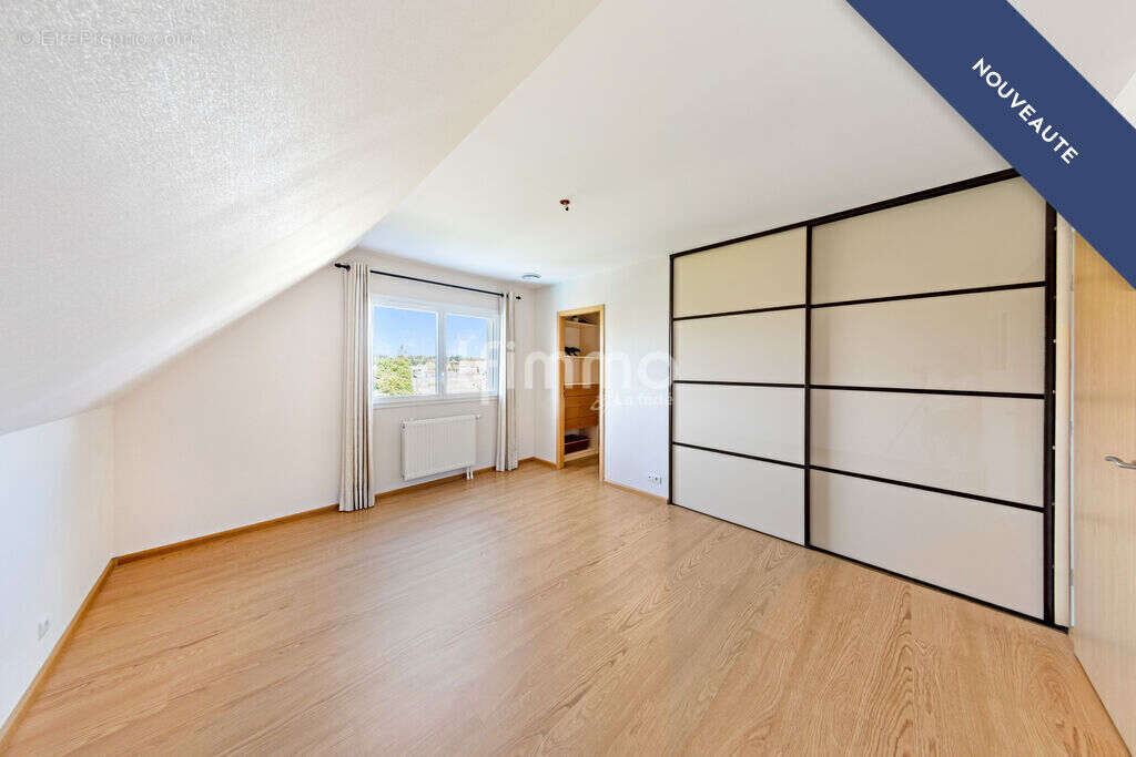 Villa avec piscine, parc paysager et prestations premium. Kembs - photo 15