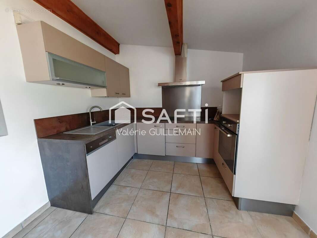 Photo 2 - Appartement à PORT-SAINT-LOUIS-DU-RHONE