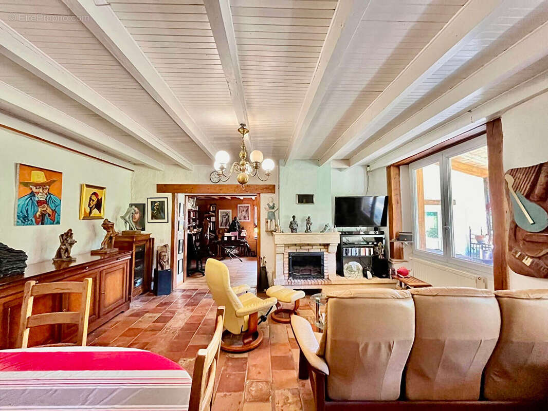 Maison à CASTELMORON-SUR-LOT
