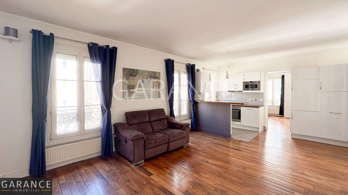 Appartement 60 m² à Paris-11e  - photo 2