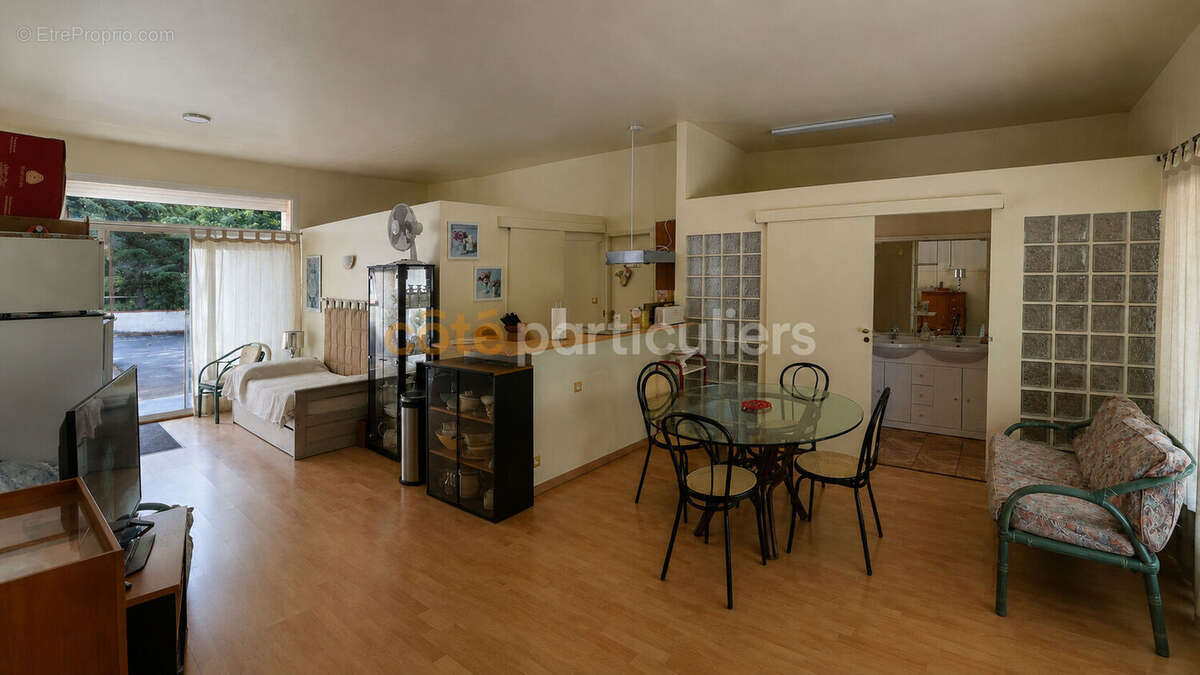 Maison d'architecte  de 250m2 à Ambres - photo 7