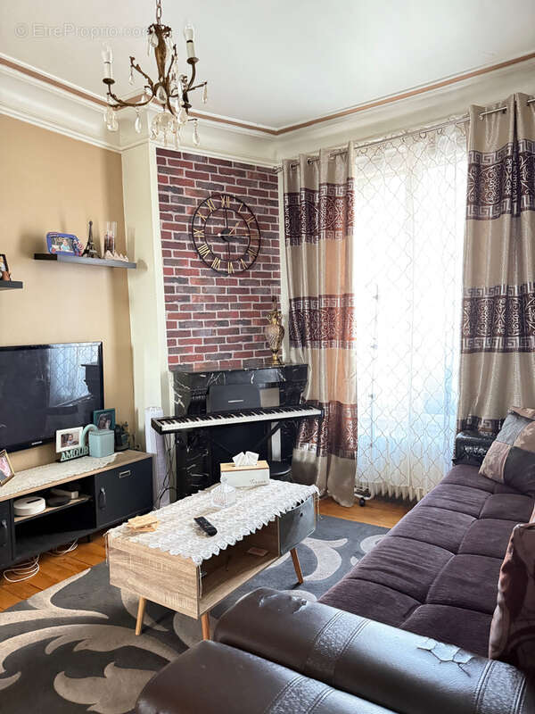 Appartement à VILLENEUVE-SAINT-GEORGES