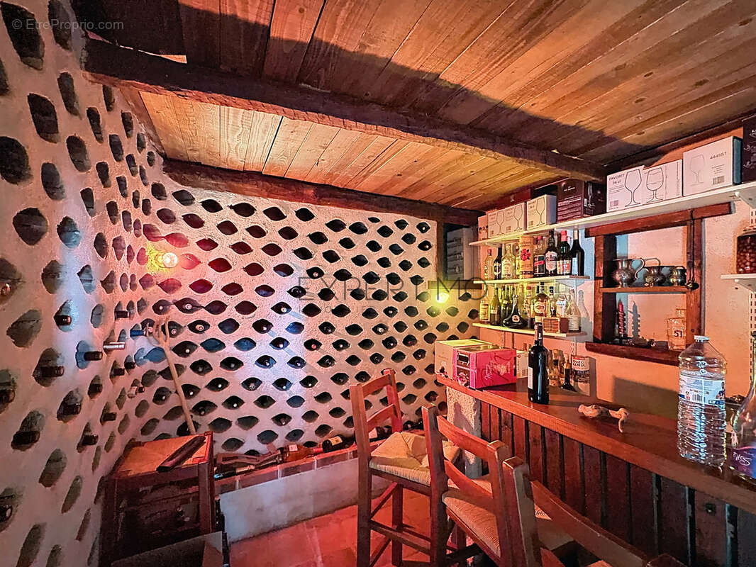 Maison à CHARBONNIERES