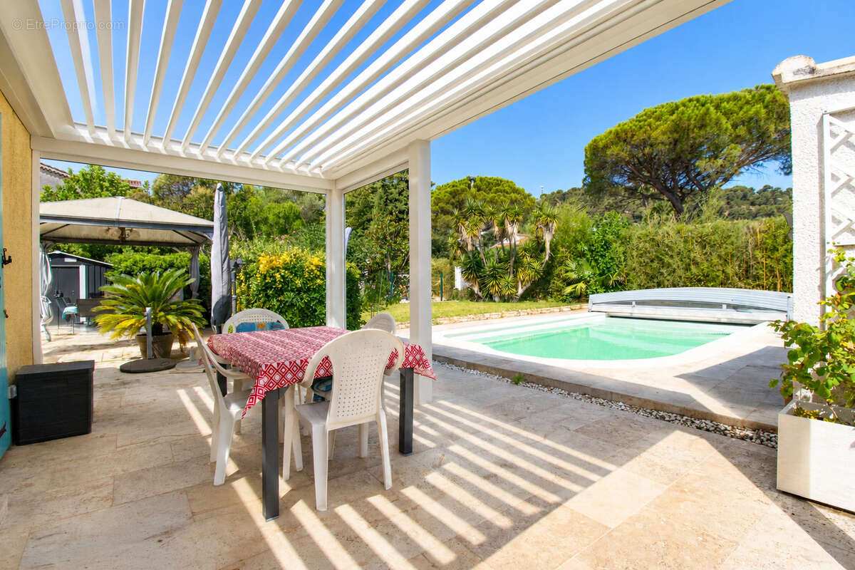 LA GARDE   Charmante villa familiale avec piscine et prestations de qualité - photo 3
