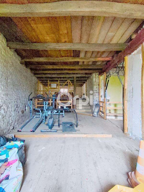 Maison à ROCHES-BETTAINCOURT