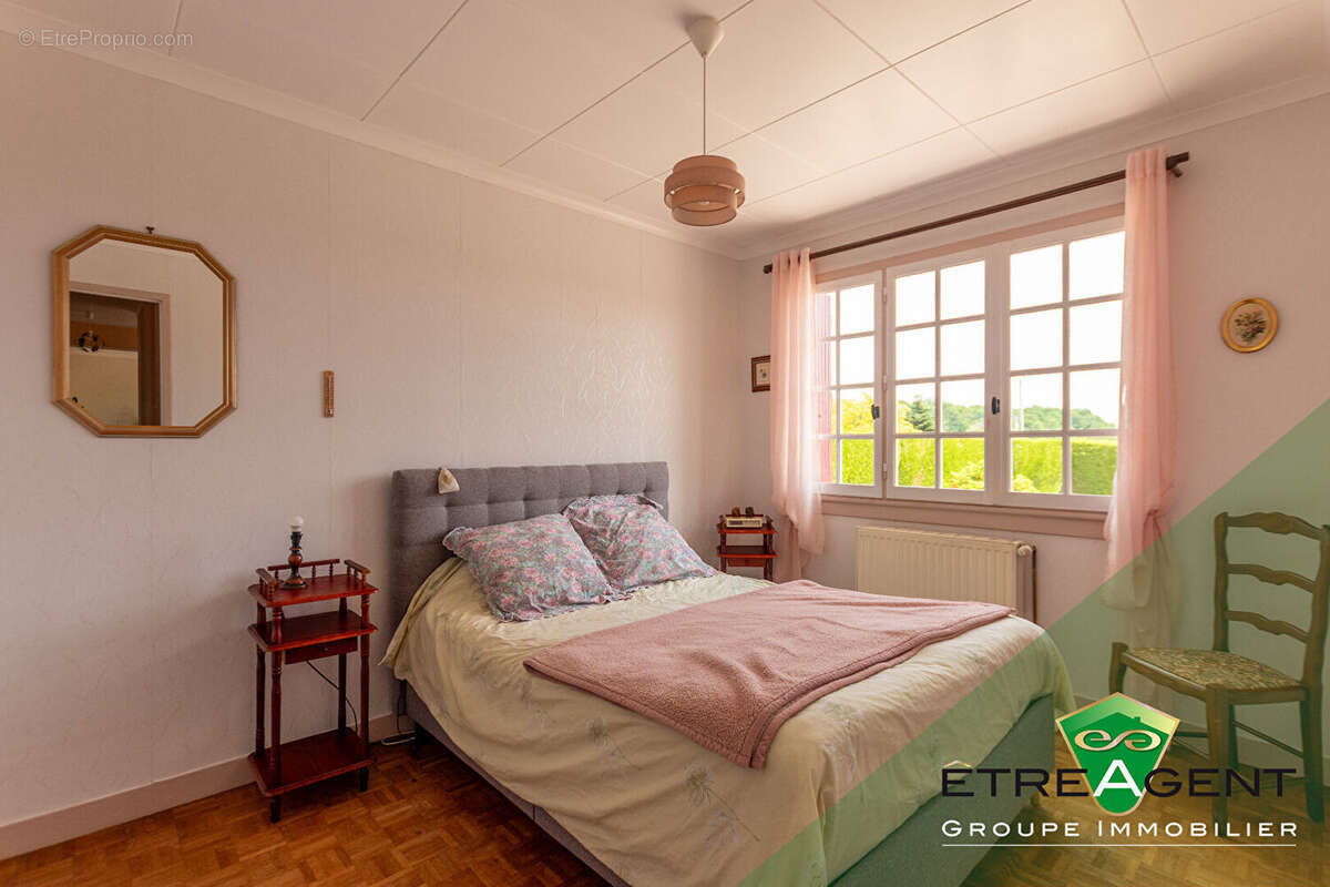 Maison NOGENT-LE-SEC - 82 m² - 3 chambres - photo 11