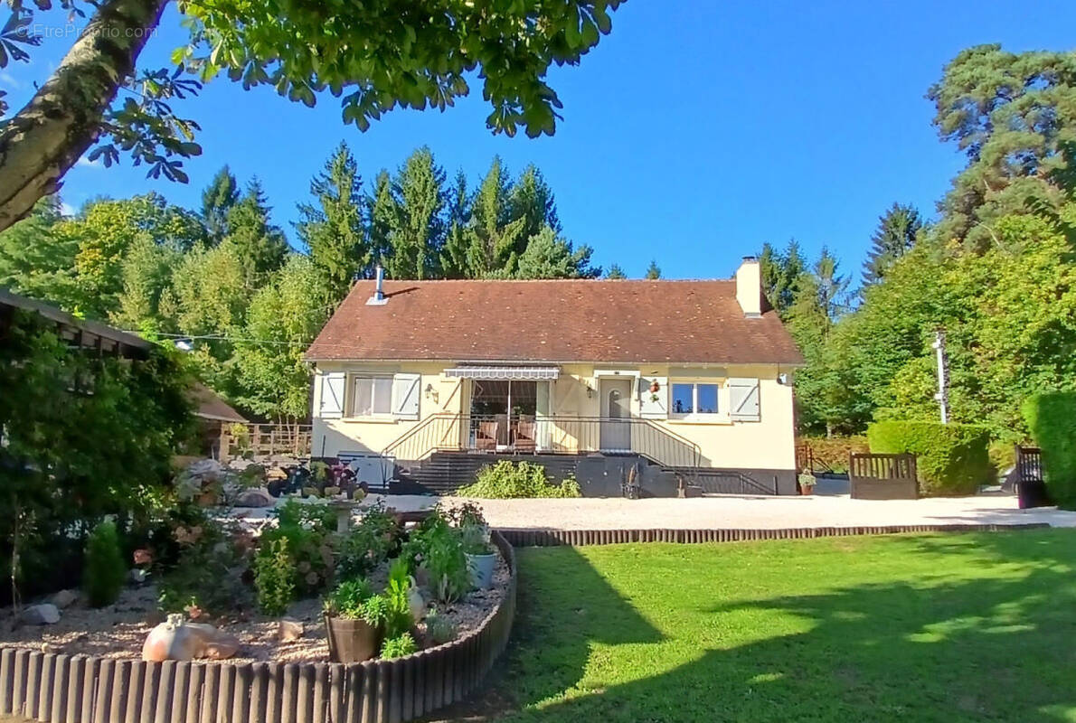 euro706507p878528ytlgp - Maison à SAINT-PRIEST-LES-FOUGERES