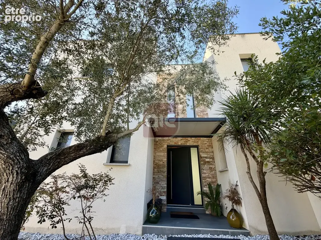 EXCLUSIVITÉ A.I.E. ! Superbe villa de plus de 144 m2 sur une parcelle de près de 2000 m2 avec accès au Lez ! - photo 4