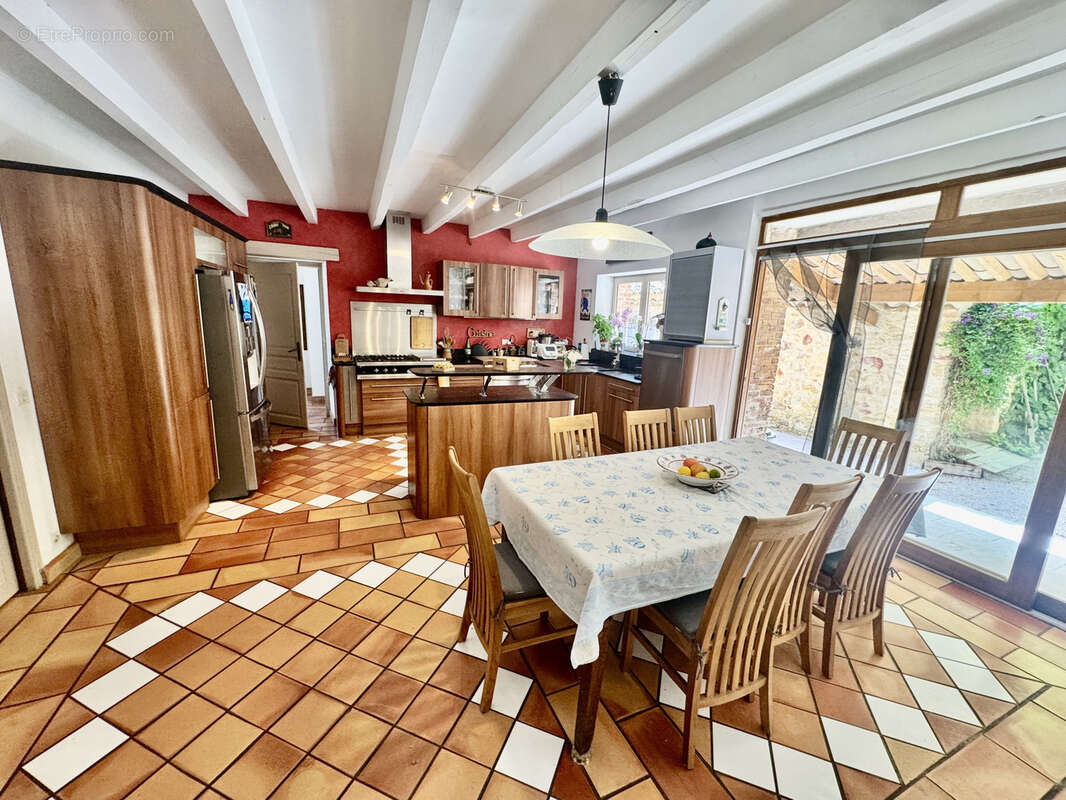 Maison à PIOLENC