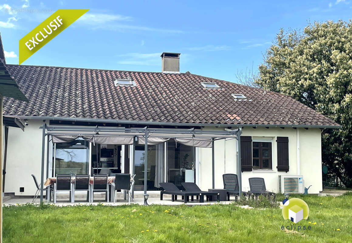 Maison à MONTREVEL-EN-BRESSE