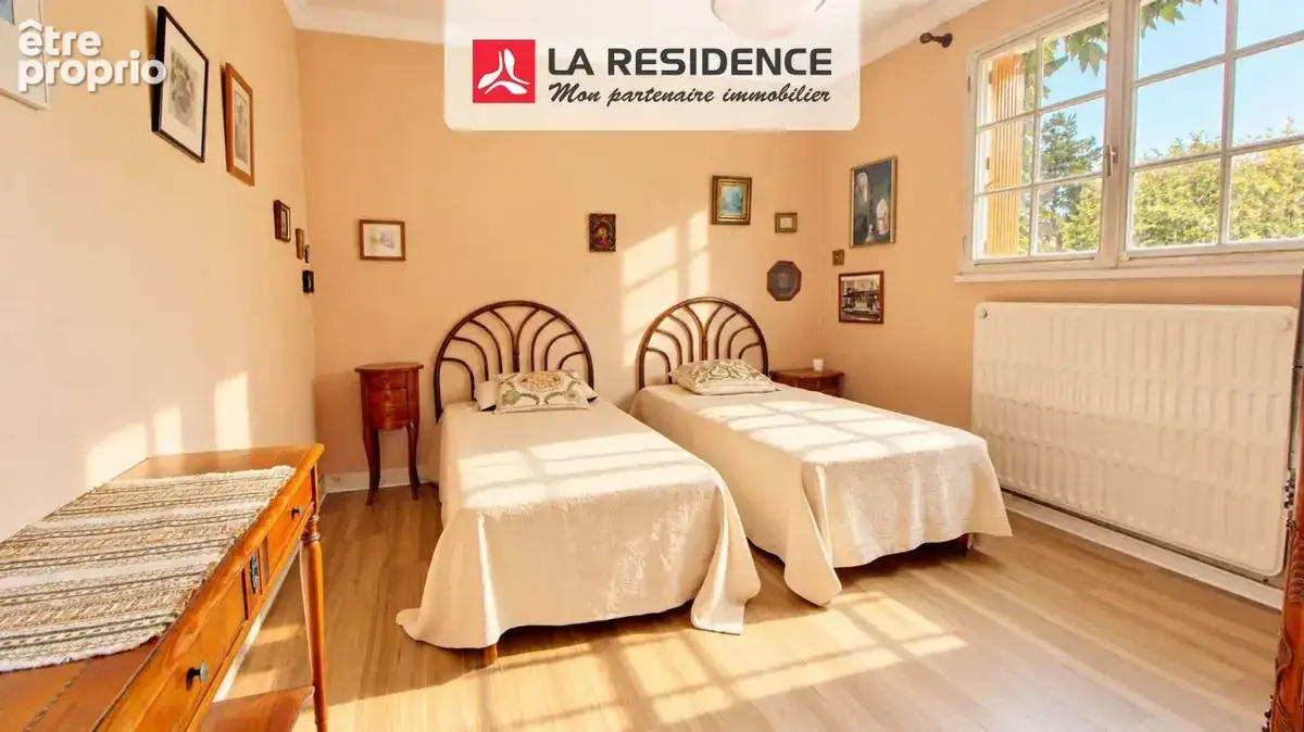 Maison 8 pièces 154 m² à vendre à Les Clayes-Sous-Bois (78340) - photo 6