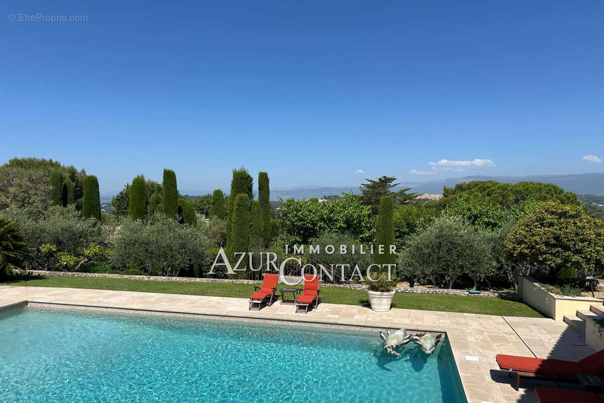 Maison à MOUGINS