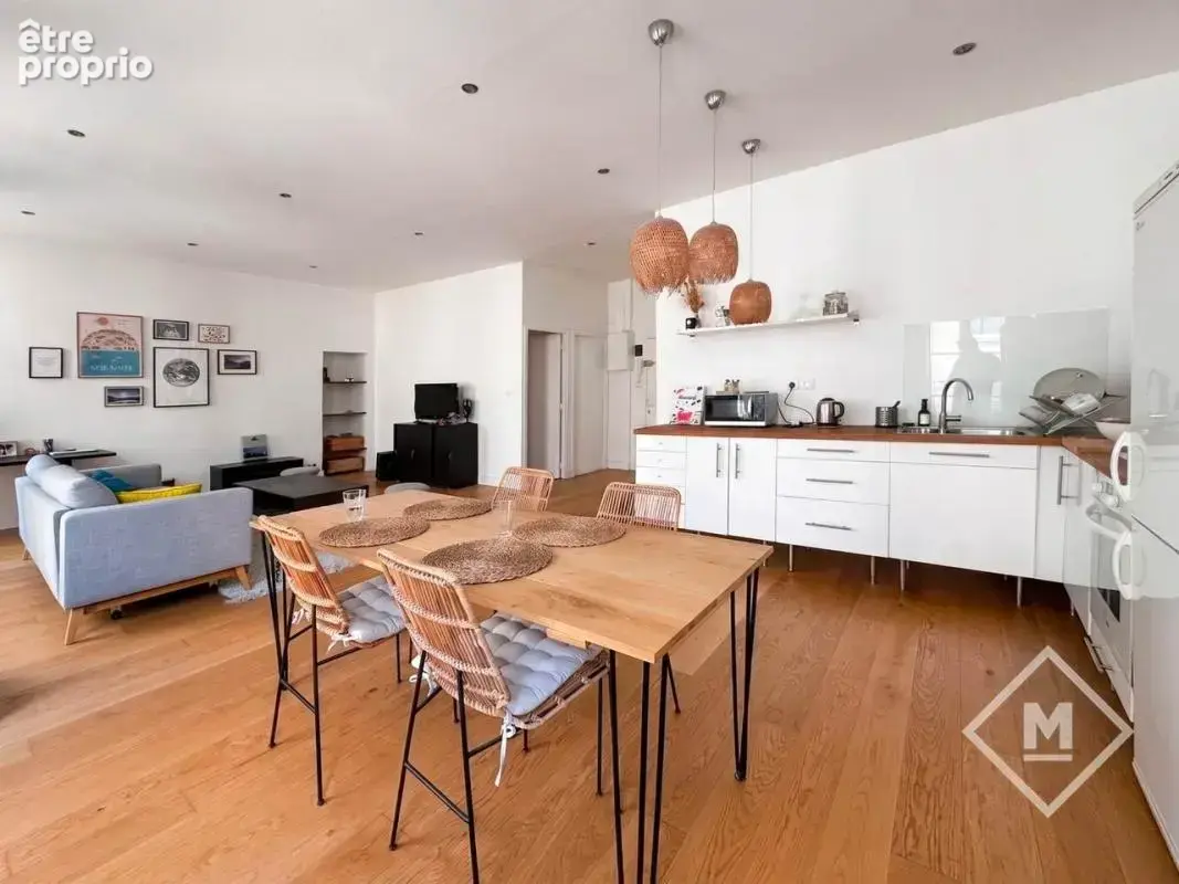 Appartement T3 de 63m² ascenseur coup de coeur - Secteur Catalans Marseille 7ème - photo 5