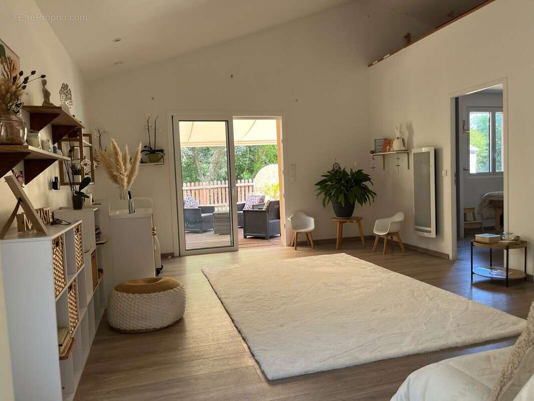 Maison 192 m² à Vergt-De-Biron  - photo 4