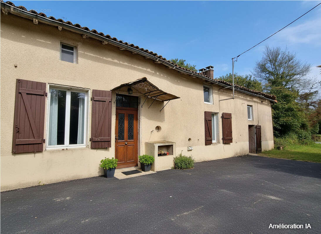 Maison à réhabiliter - 103 m² - photo 5