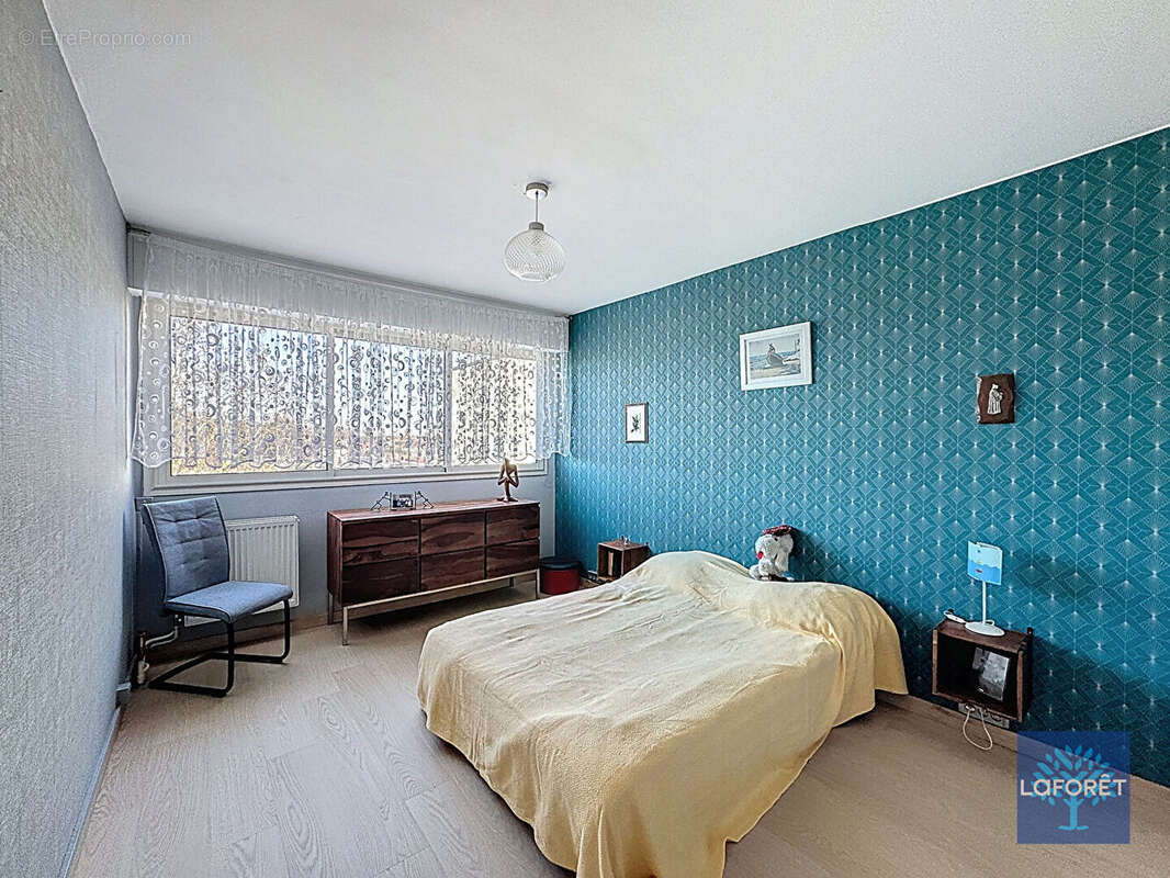 Appartement à MONS-EN-BAROEUL
