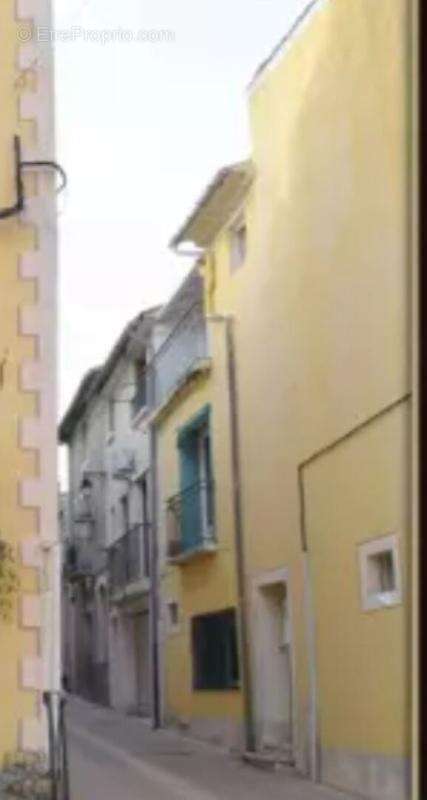 Maison à MONTAGNAC