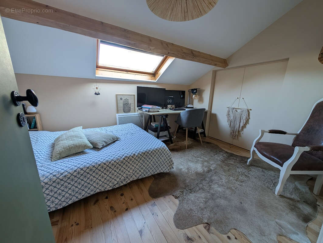 Maison à SAINT-PERAY