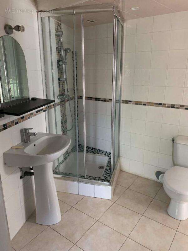 Appartement à TOURVES
