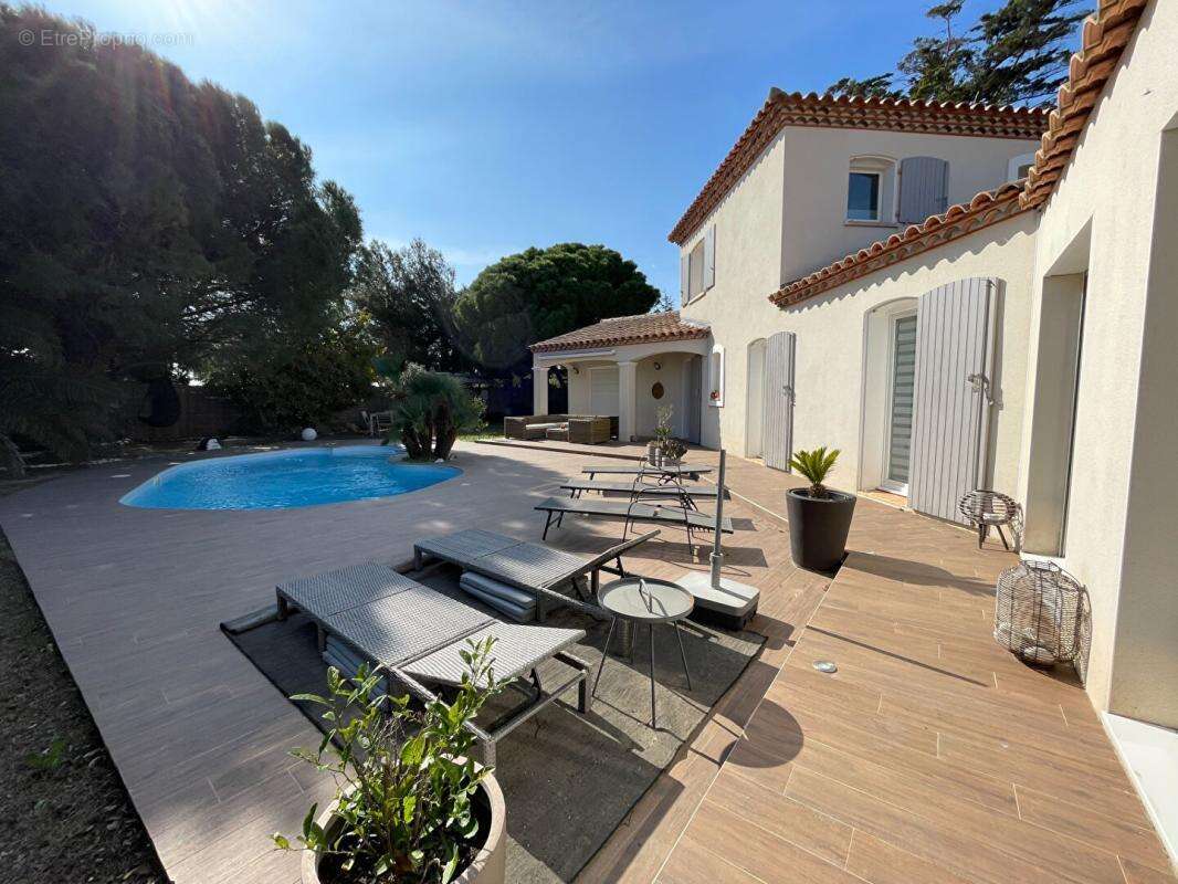Maison à MEZE