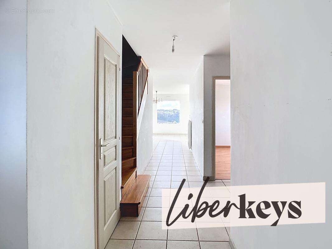 Maison à TREVOU-TREGUIGNEC