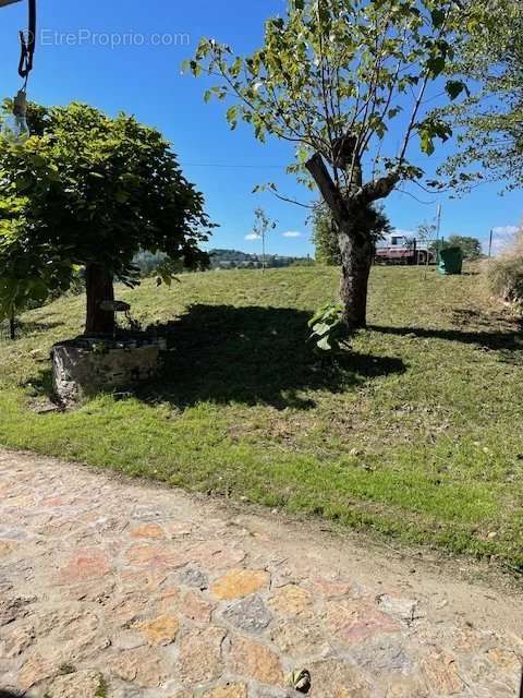 Maison à SAINT-DIDIER-DE-LA-TOUR