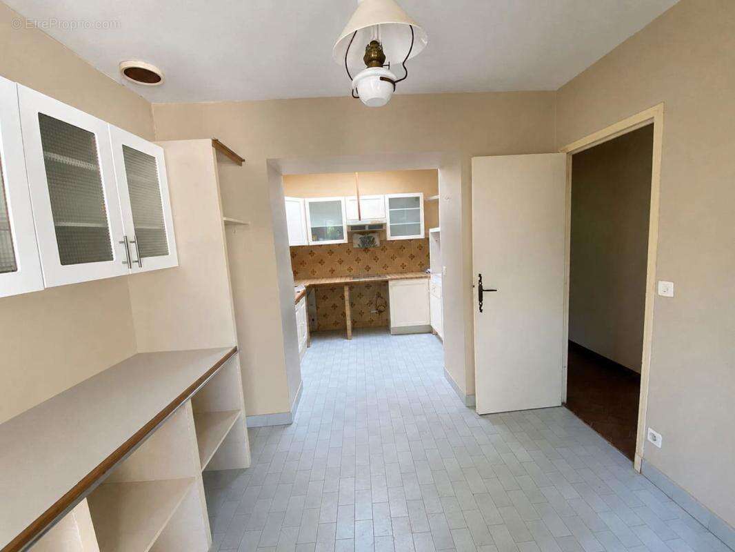 Nîmes maison plain pied 3 chambres proche centre ville - photo 3