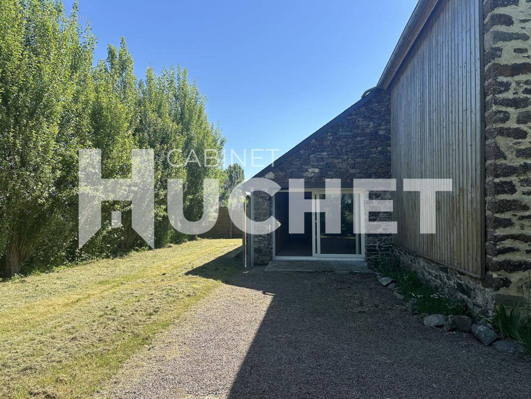 Appartement à BRICQUEVILLE-SUR-MER