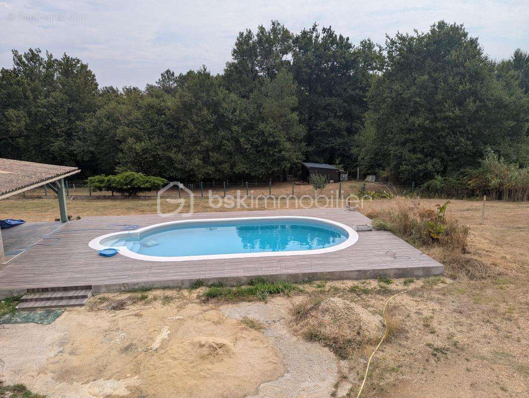 Maison 132 m² à Chamadelle  - photo 10