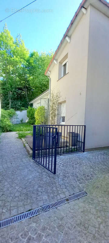 9 minutes metro gallieni  maison avec jardin  dans petite copropriete - photo 11