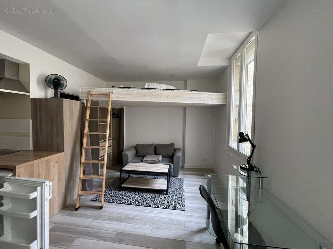 Appartement à BORDEAUX