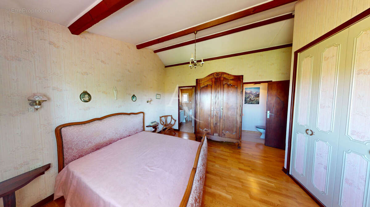 Maison à BUXEROLLES