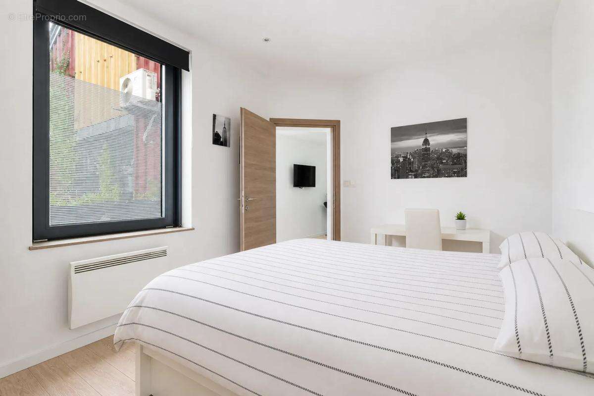 Maison rénovée de 285 m² avec 3 logements à Tourcoing - photo 15
