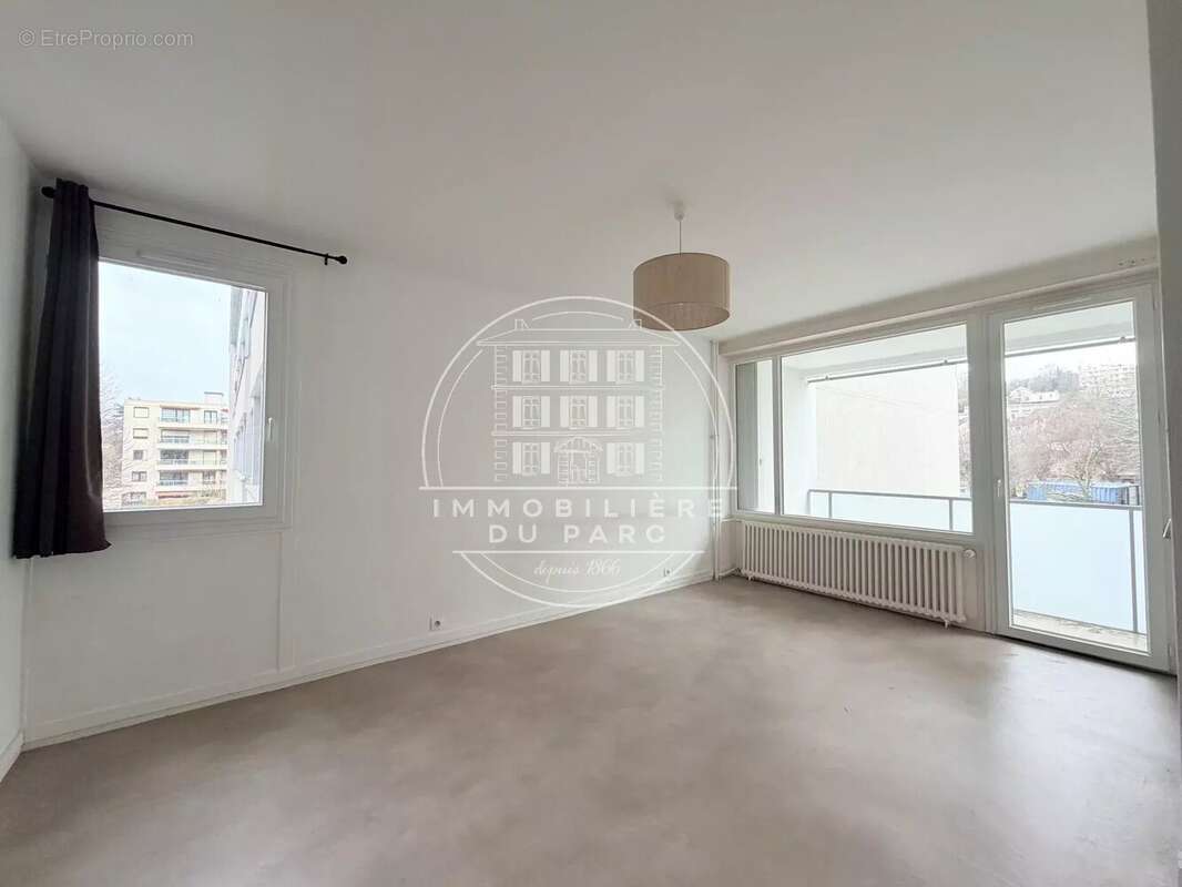 Appartement à LE PECQ