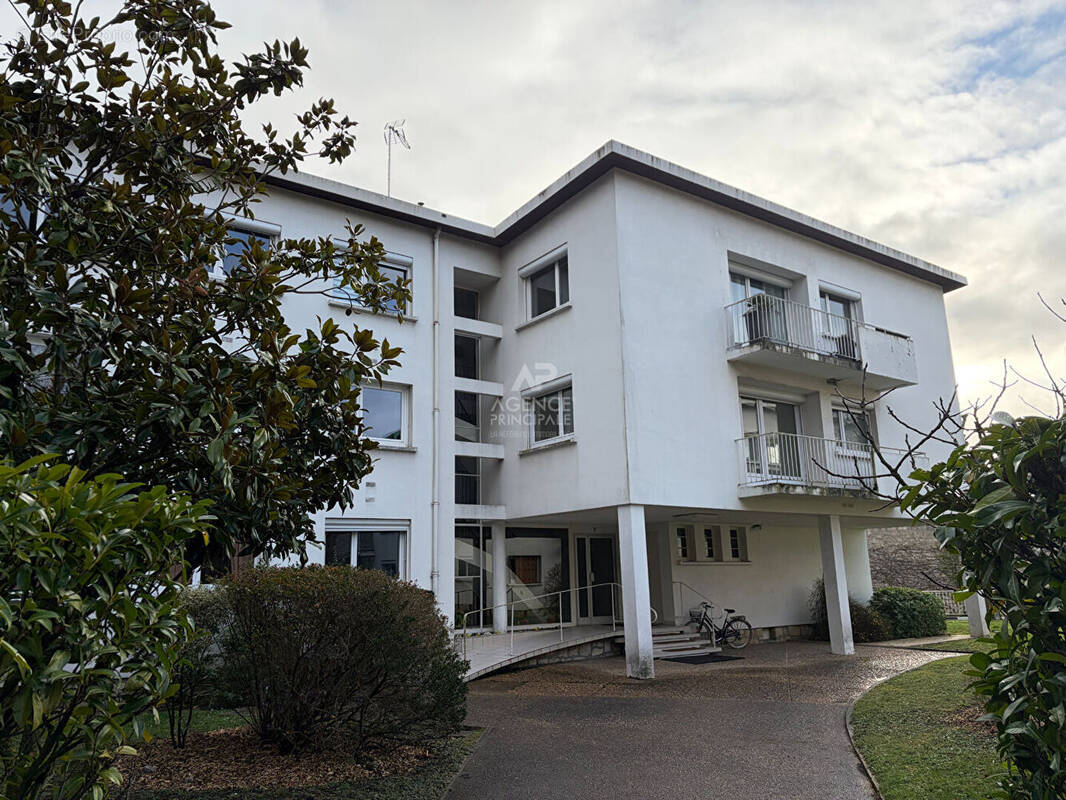 Appartement à MAISONS-LAFFITTE