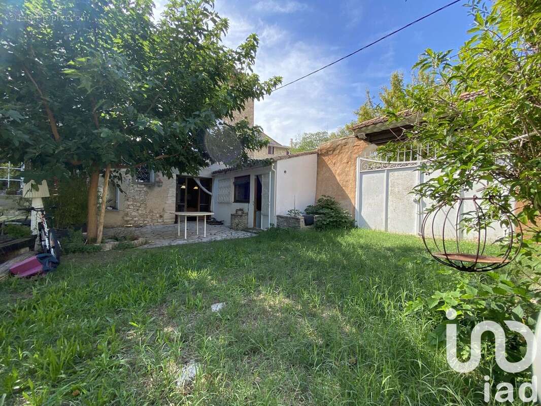 Photo 4 - Maison à PERNES-LES-FONTAINES