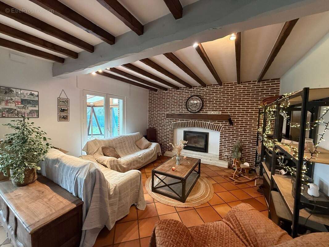 Maison à MERIGNIES
