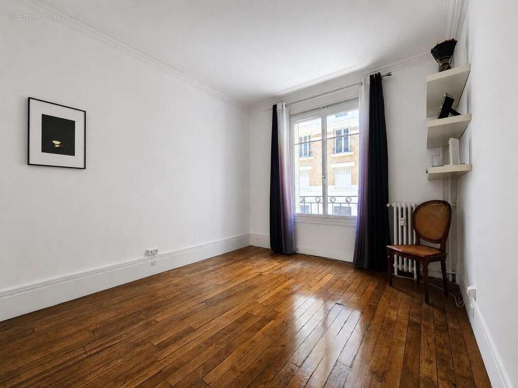 Appartement 68 m² à Issy-Les-Moulineaux  - photo 7